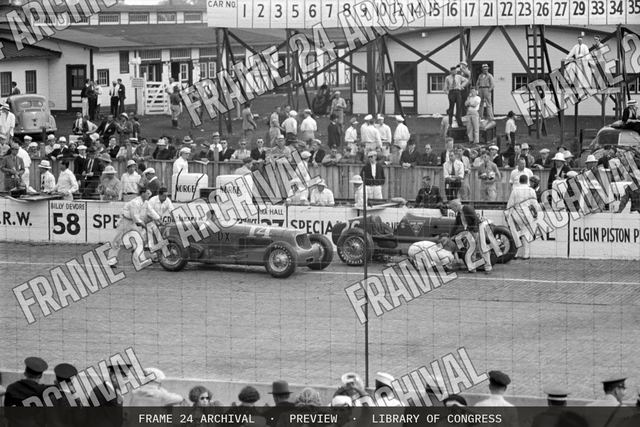 Automobile races, Indianapolis, Indiana, vintage black and white photograph