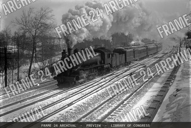 Pennsylvania Railroad : Locomotive PRR 374, vintage black and white photograph