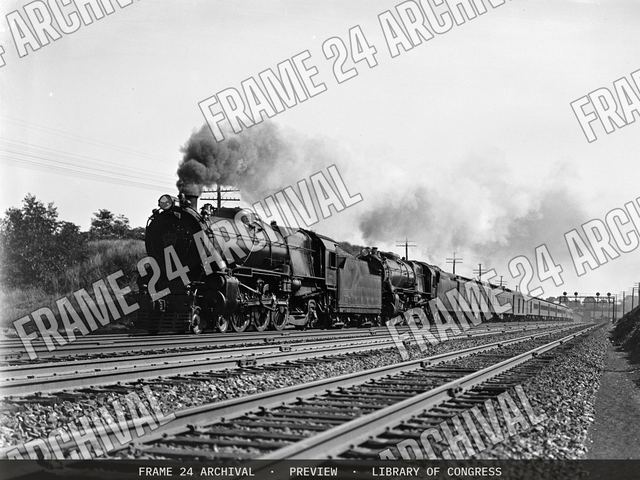 Pennsylvania Railroad : Locomotive PRR 3855, vintage black and white photograph